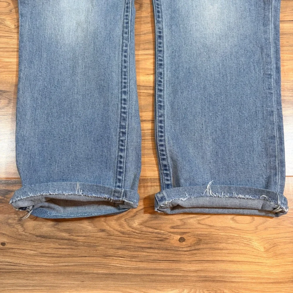 True Religion Ricky Relaxed Straight Jeans Mens 38x28 Light Wash Blue Denim DSCR